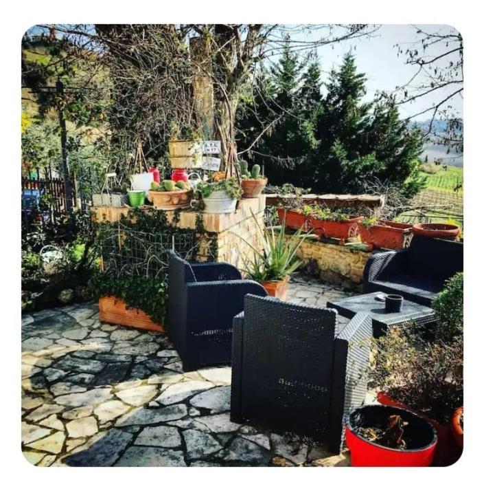 圣吉米纳诺La Casina Di Ancicucco 1公寓 外观 照片